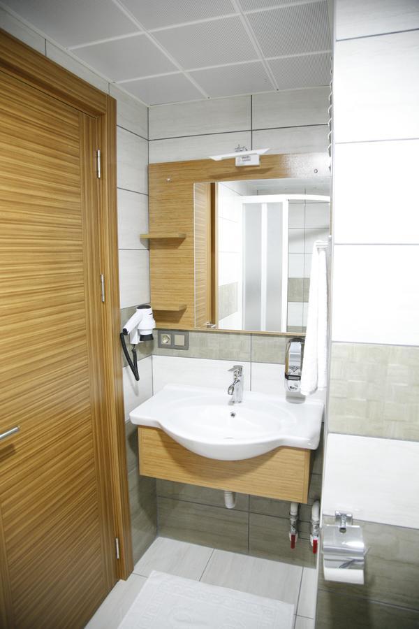 Otel Hatipoglu Duzce Esterno foto